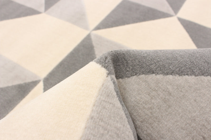 Nuria Grey 5'3\" x 7'7\" Area Rug