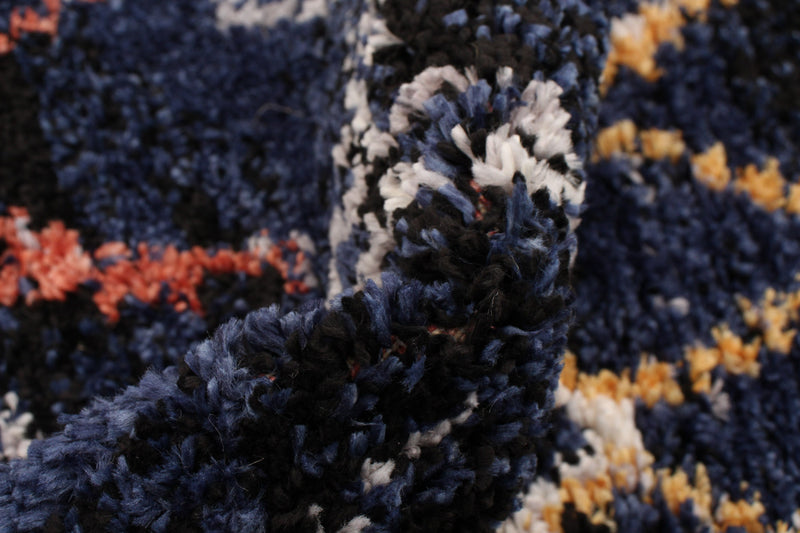 Makondo Classic Navy Blue Area Rug - 8'0\" x 10'0\"