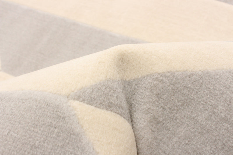 Zima Grey 3'11\" x 5'7\" Area Rug