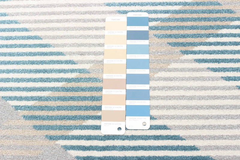 Kors Grey Machine Washable Area Rug - 5'0\" x 7'0\"