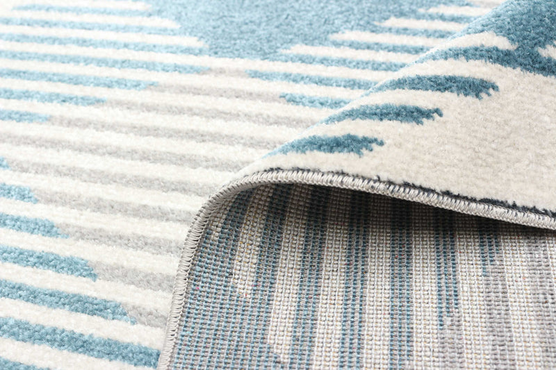 Kors Grey Machine Washable Area Rug - 5'0\" x 7'0\"