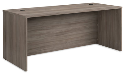 Affirm 71.10" Commercial Grade Office Desk - Hudson Elm|Bureau Affirm de 71,10 po de qualité commerciale - orme Hudson